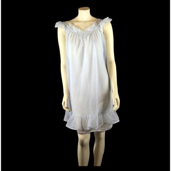 Vintage Glen Abbey nightgown made in Ireland baby blue size small - Picture 3 of 12